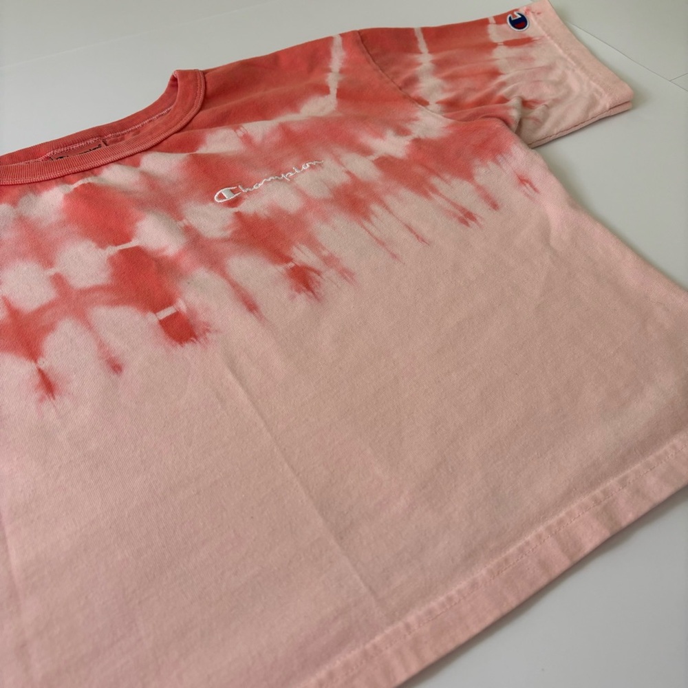 Champion Pink Women’s Cropped Top size small, loose fit